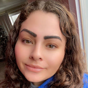 Meet your Posher, Maria luz